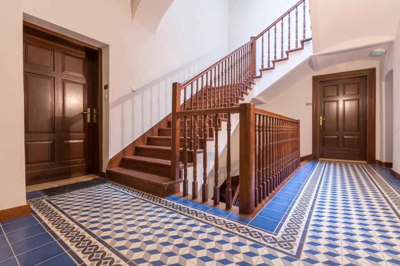 Cadena Gallery Apartments Wyspianski クラクフ エクステリア 写真
